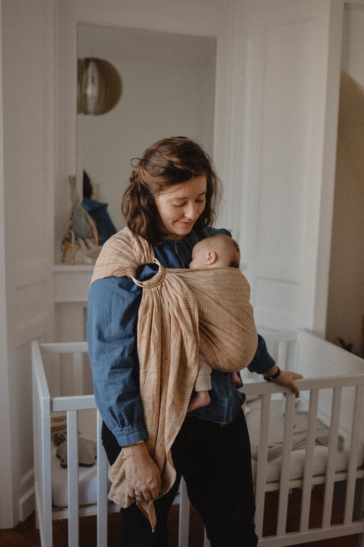 Avant d’acheter un porte-bébé : 7 questions à se poser pour faire le bon choix