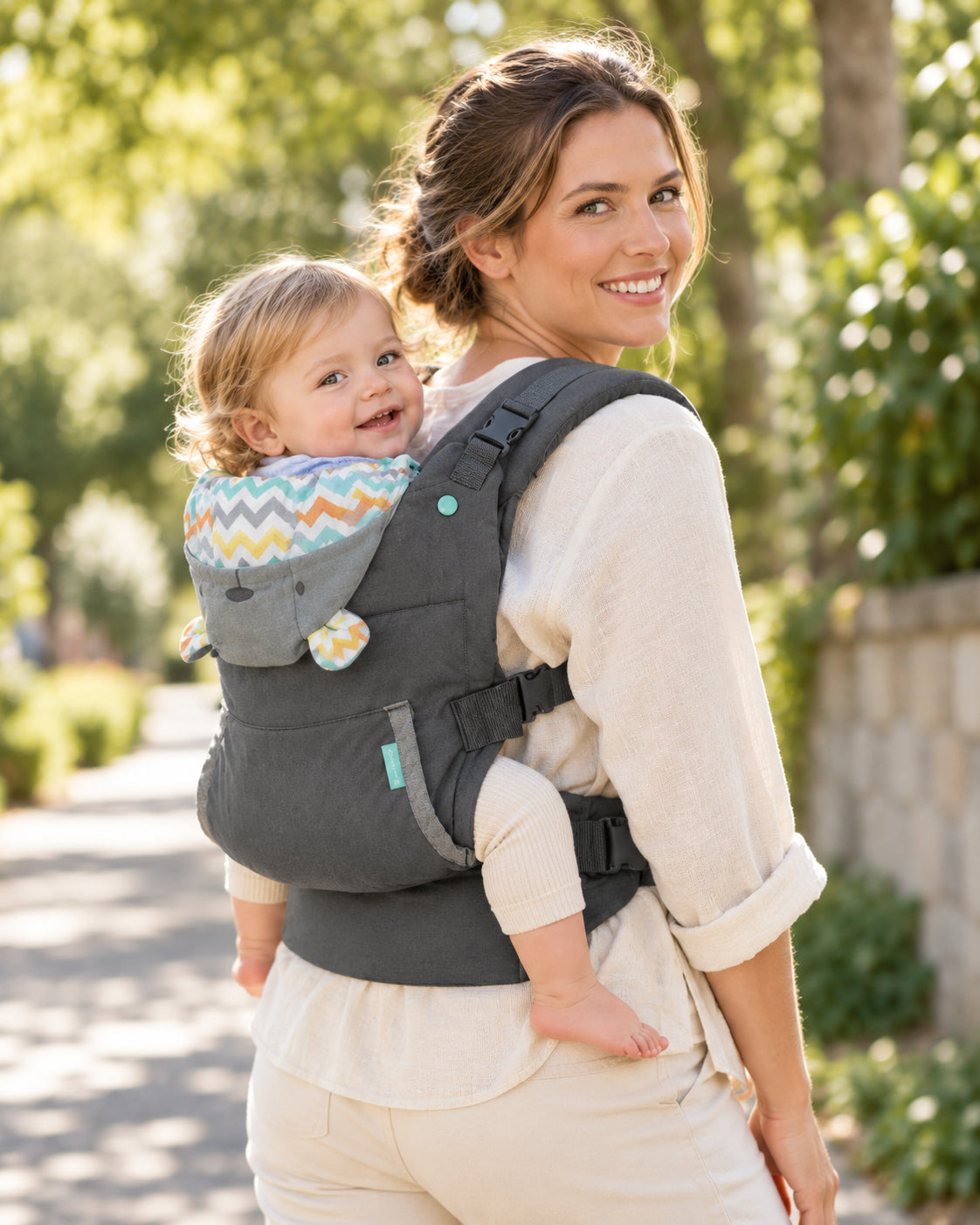 Porte-bébé réglable avec appui-tête amovible